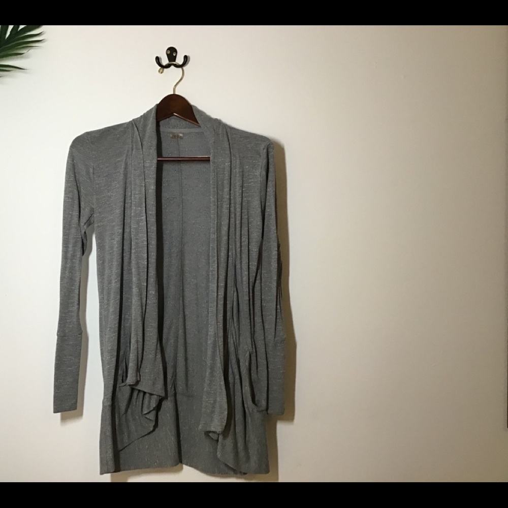 Zella size small cardigan w/ pockets